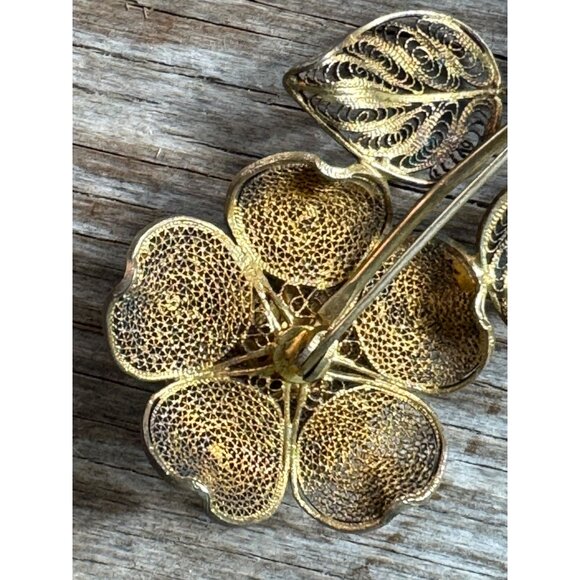 Vintage Gold Tone 800 Silver Flower Brooch Pin with Intricate Filigree Design - Picture 5 of 7
